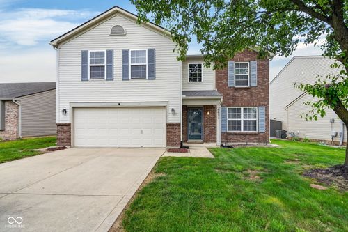 4451 Ringstead Way, Indianapolis, IN, 46235-8208 | Card Image