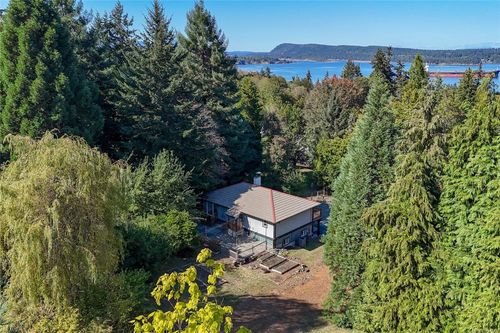 11196 N Watts Rd, Ladysmith, BC, V9G1Y6 | Card Image
