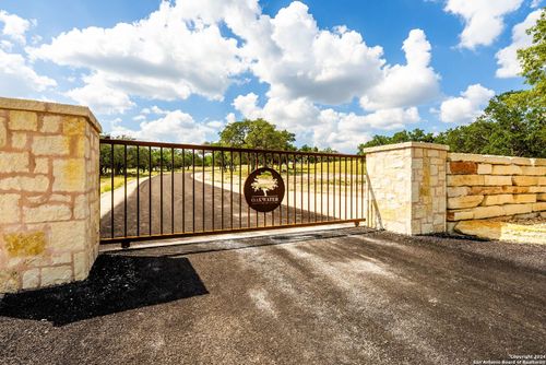 Lot 13 Pinnacle Dr, Fredericksburg, TX, 78624 | Card Image