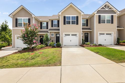 304 Sunnyview Dr, Lebanon, TN, 37090-6420 | Card Image