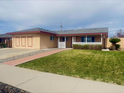 1300 Mesa Dr, Hollister, CA, 95023 | Card Image