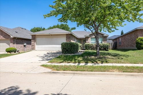 1705 Diamond Lake Trl, Justin, TX, 76247-5738 | Card Image