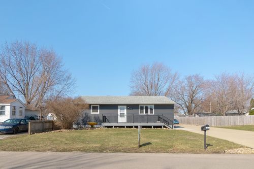 1018 Fox Ave, Evansdale, IA, 50707-1963 | Card Image