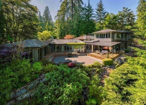 340X Southborough Drive, West Vancouver, BC, V7S1C2 | Card Image