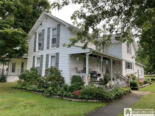 7 Eagle St, Forestville, NY, 14062-9506 | Card Image