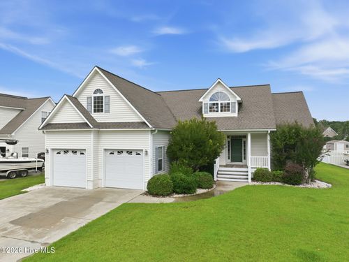 112 White Heron Ln, Swansboro, NC, 28584-7833 | Card Image