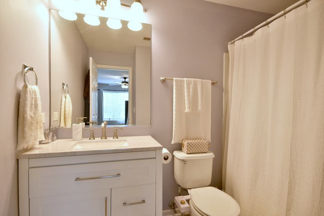 102 Morgans Gate Dr, Condo with 3 bedrooms, 3 bathrooms and 2 parking in Wood Dale IL | Image 25