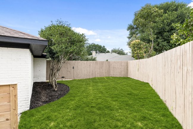 16918 Hunters Point Dr, House other with 4 bedrooms, 3 bathrooms and null parking in Dallas TX | Image 38