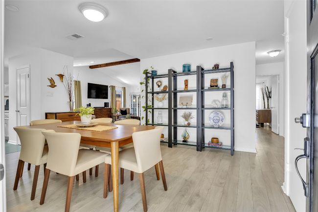 9831 Briar Ridge Dr, House other with 3 bedrooms, 2 bathrooms and 4 parking in Austin TX | Image 9