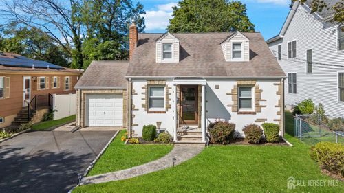 301 Central Ave, Metuchen, NJ, 08840-1228 | Card Image