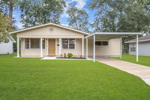 695 Callaway, Beaumont, TX, 77706 | Card Image