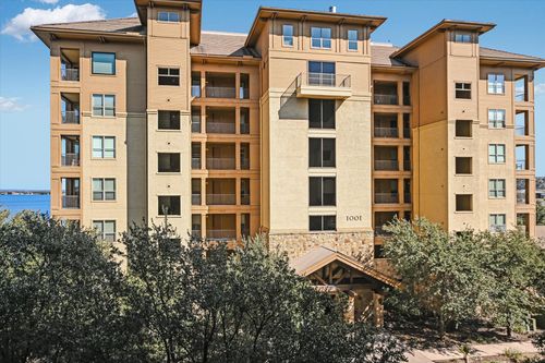 unit-33-1001 The Cape Rd, Horseshoe Bay, TX, 78657-6158 | Card Image