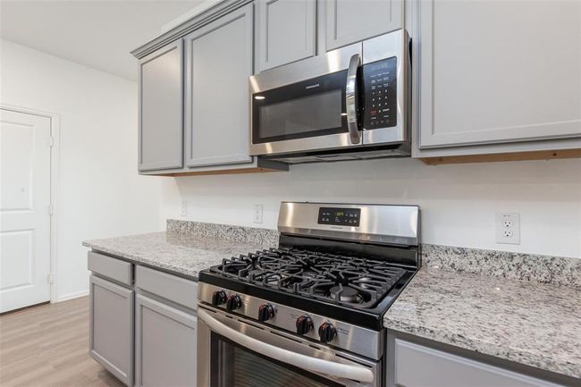 5207 Winding Stream Dr, House other with 4 bedrooms, 2 bathrooms and 2 parking in Rosenberg TX | Image 12