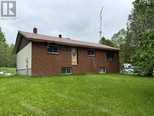 577 Lakeview Road, Bancroft (Dungannon Ward), ON, K0L1C0 | Card Image