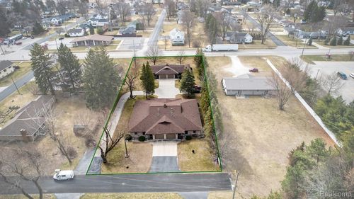 600 Thomas St, Hemlock, MI, 48626-9350 | Card Image