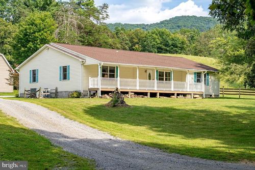 801 Moyers Lane, MATHIAS, WV, 26812 | Card Image