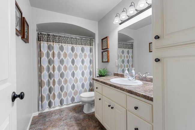 635 Pebblestone Circle, House other with 4 bedrooms, 4 bathrooms and null parking in HOBART WI | Image 22