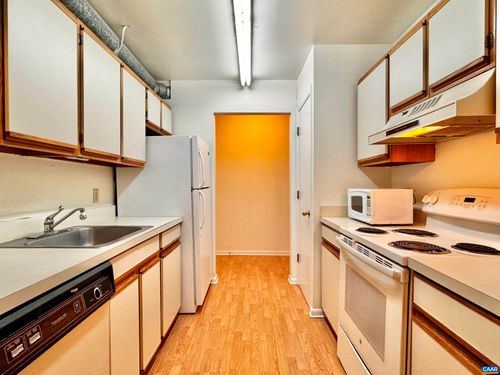 11-125 Turtle Creek Rd, CHARLOTTESVILLE, VA, 22901 | Card Image