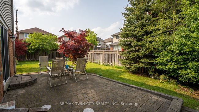 7 Fletcher Crt, House other with 5 bedrooms, 3 bathrooms and 3 parking in Guelph ON | Image 35