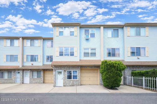21 Prince Lane, Staten Island, NY, 10309 | Card Image