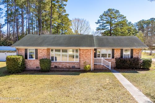 802 River Rd, Trent Woods, NC, 28562-8340 | Card Image