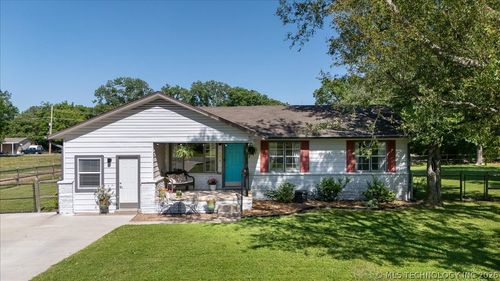 1109 N 4th St, Broken Arrow, OK, 74012-2033 | Card Image