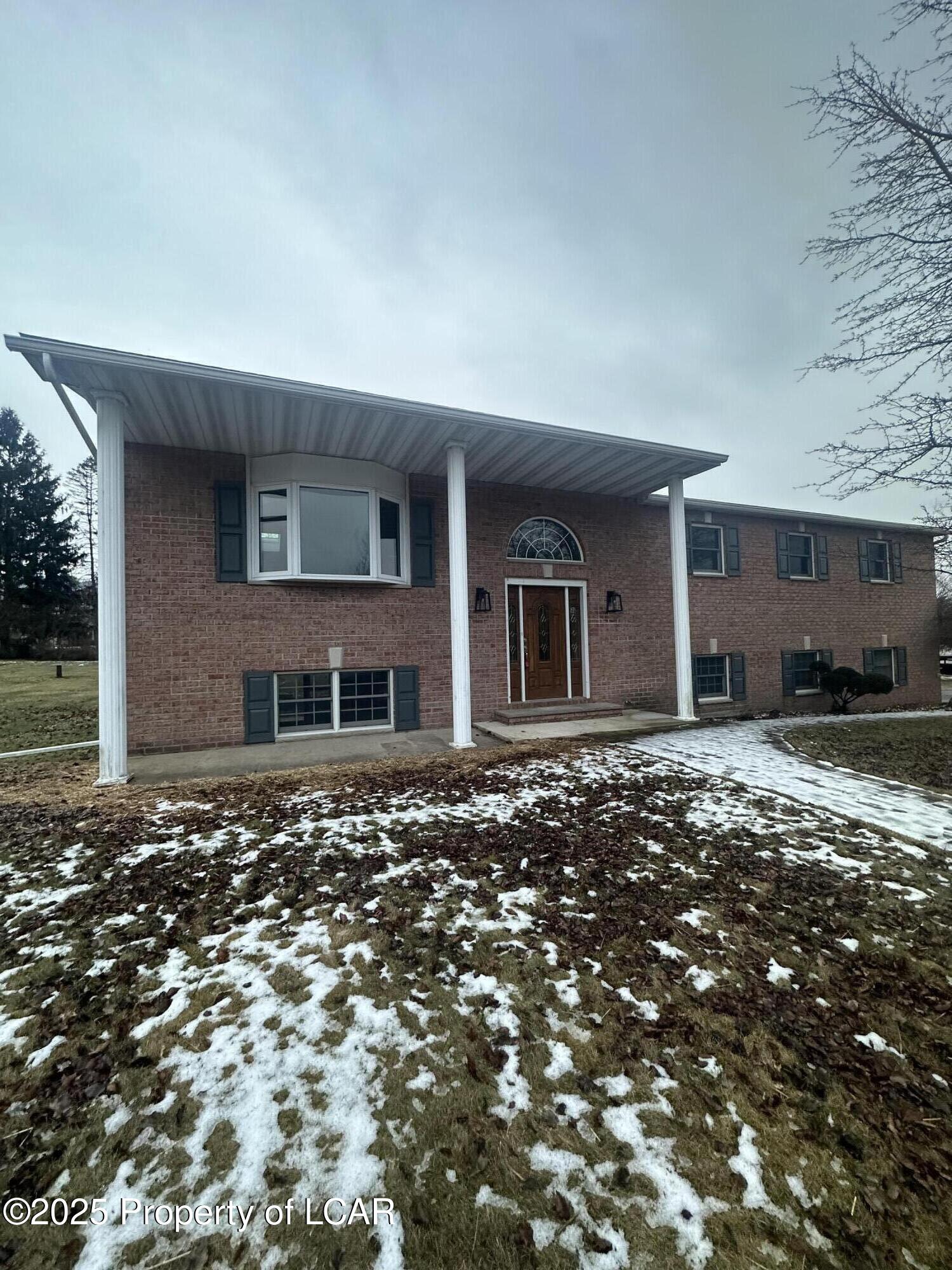 Residential in Sugarloaf 3