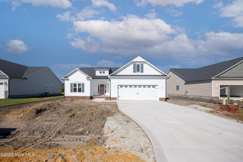 105 Sunny Acres Lane, Clinton, NC, 28328 | Card Image