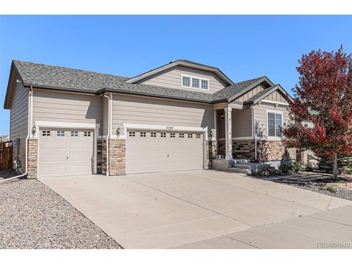 7287 Greenwater Cir, Castle Rock, CO, 80108-6130 | Card Image