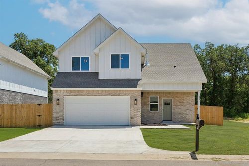 422 Browning Ln, Jones, OK, 73049-0167 | Card Image