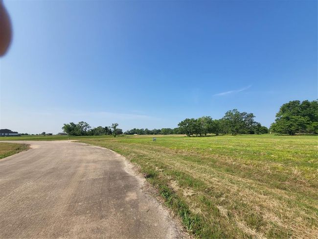 68 Conestoga Trl, Home with 0 bedrooms, 0 bathrooms and null parking in Angleton TX | Image 5