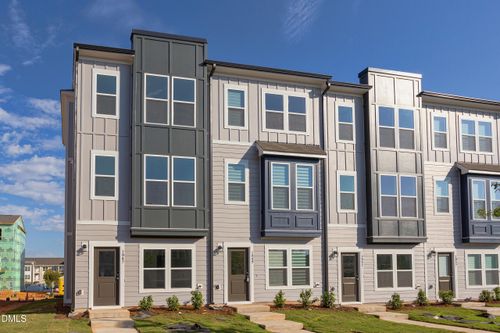 1949 Robin Hill Ln, Raleigh, NC, 27610-1093 | Card Image