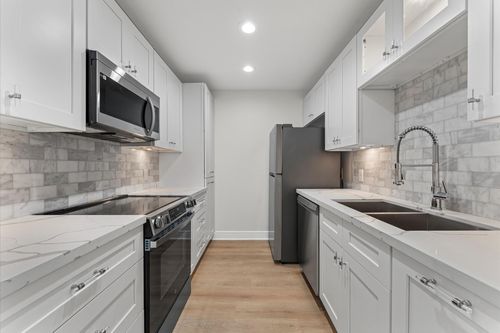 apt-195-2829 Timmons Ln, Houston, TX, 77027-5358 | Card Image