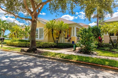 7631 15th Ln, Vero Beach, FL, 32966-1234 | Card Image