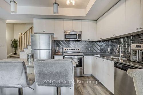 218-1555 Kingston Rd, Pickering, ON, L1V0E9 | Card Image