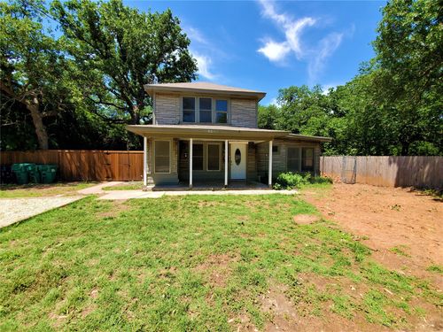 607 Woodland St, Denton, TX, 76209-2078 | Card Image