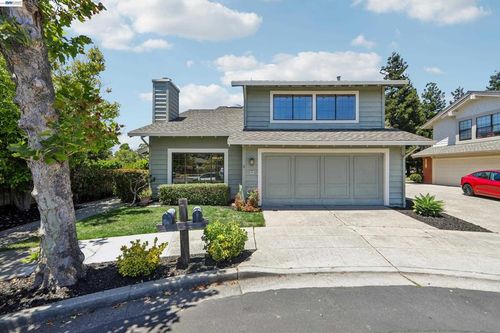 63 Sea Brg, Alameda, CA, 94502-6518 | Card Image
