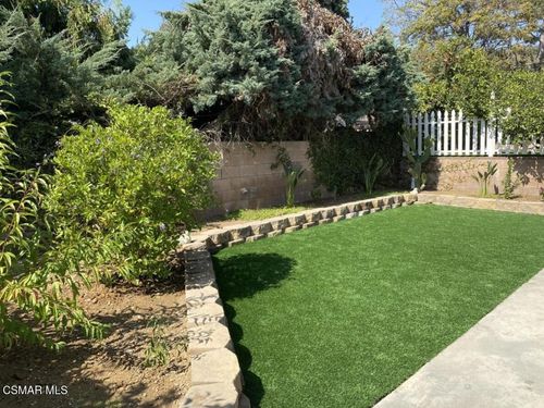 b-845 La Grange Ave, Newbury Park, CA, 91320-5310 | Card Image