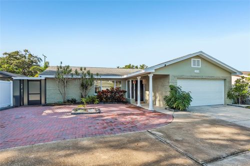 13914 84th Ter, SEMINOLE, FL, 33776-2927 | Card Image
