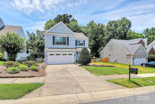 5916 Downfield Wood Dr, Charlotte, NC, 28269-9197 | Card Image