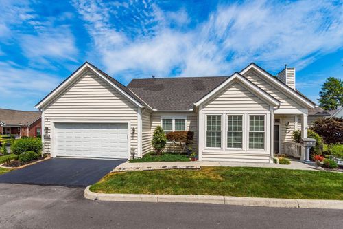 5978 Hickory Brook Way, Columbus, OH, 43213 | Card Image