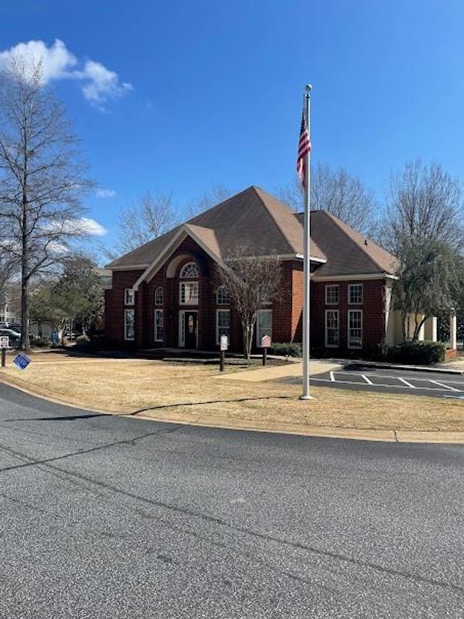 Clubhouse | Image 20