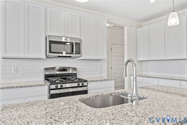 4007 Next Level Trce, Condo with 1 bedrooms, 2 bathrooms and null parking in Midlothian VA | Image 6