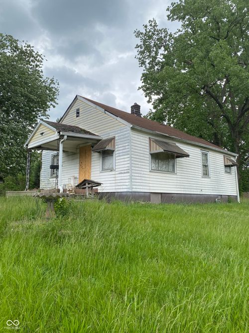 3105 Walker Ave, Indianapolis, IN, 46203-4730 | Card Image