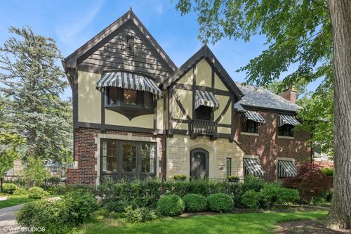 1415 Keystone Ave, River Forest, IL, 60305-1060 | Card Image