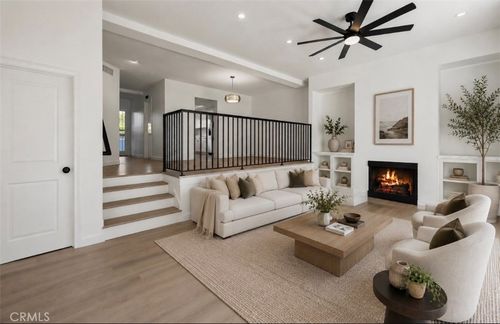 8 Mojo Ct, Newport Beach, CA, 92663 | Card Image