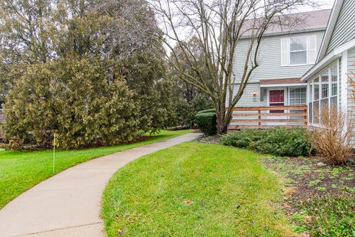 bldg-800-2369 Quail Run Dr, Kalamazoo, MI, 49009-1851 | Card Image
