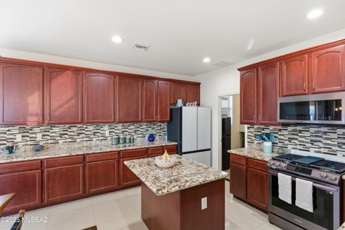 12827 Bloomington Loop, Oro Valley, AZ, 85755 | Card Image