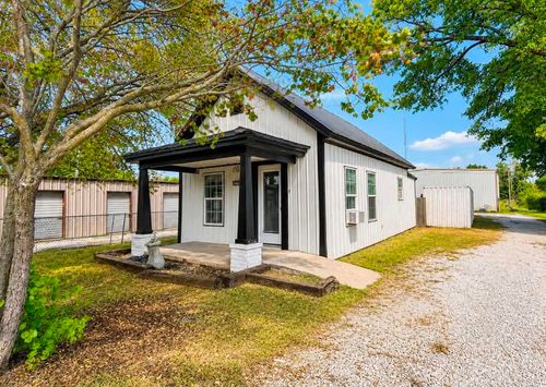 338 N Wilson St, Vinita, OK, 74301-3253 | Card Image