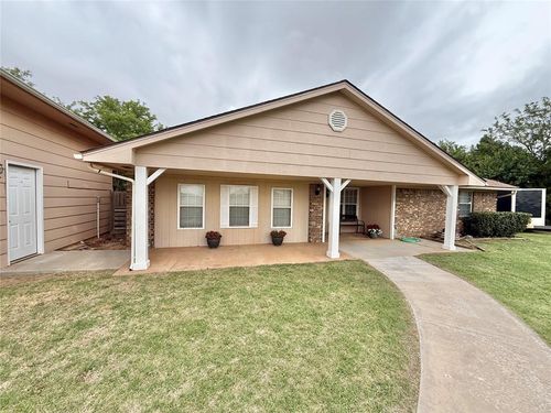 20389 E County Road 157, Altus, OK, 73521-8210 | Card Image